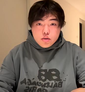 桃黑黑