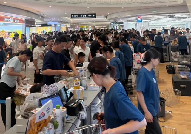 今日红人话题 | 商场“现制零食”人气高,专家:新鲜不等于更健康